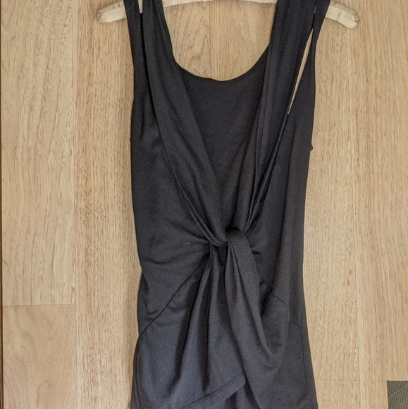 Fabletics Tops - Fabletics black drapey open back tank top athletic